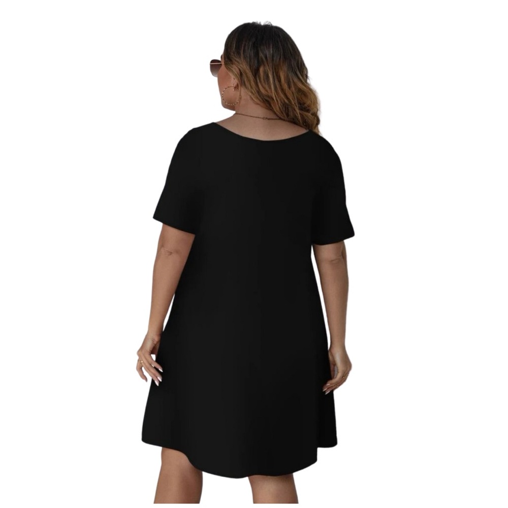SHEIN Unity Plus - Picture 2 of 4